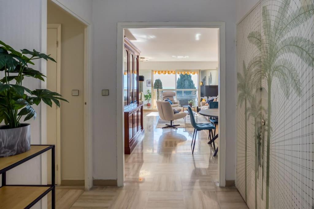 L11 Claire Fontaine Sea View 2 Bdr Ac Parking Swiming Pool Apartment