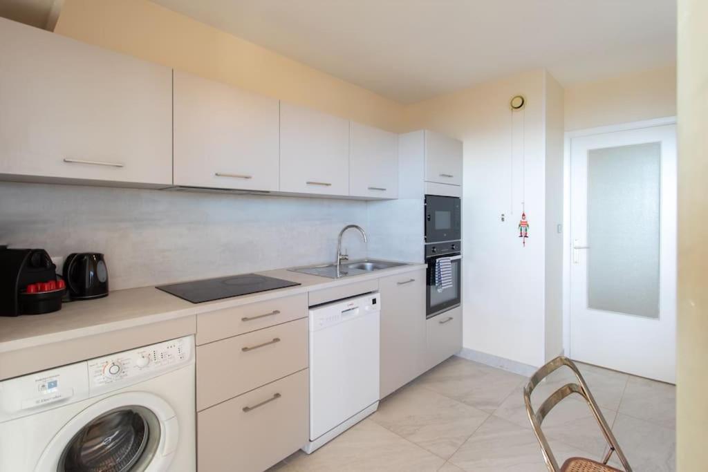 L11 Claire Fontaine Sea View 2 Bdr Ac Parking Swiming Pool * Nizza