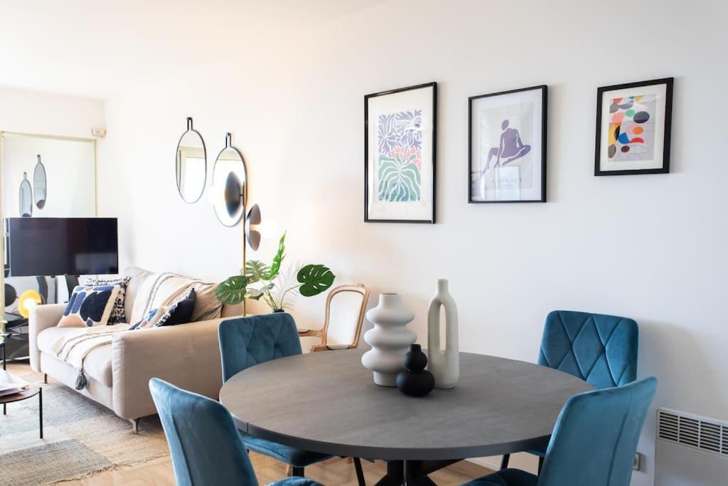 L11 Claire Fontaine Sea View 2 Bdr Ac Parking Swiming Pool Appartamento